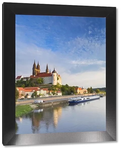 Cathedral, Albrechtsburg and River Elbe, Meissen, Saxony, Germany