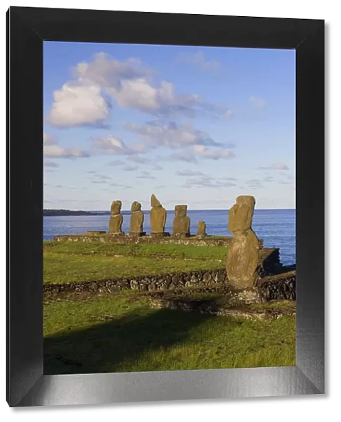Chile, Rapa Nui, Easter Island, moai stone statues at Ahu Vai Uri