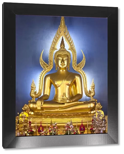 Golden Buddha Statue, Wat Benjamabophit (Marble Temple), Bangkok, Thailand