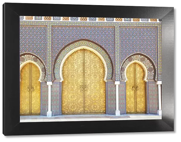 Entrance doors of the Fez Royal Palace (Dar El-Makhzen), Place des Alaouites, Fes, Morocco