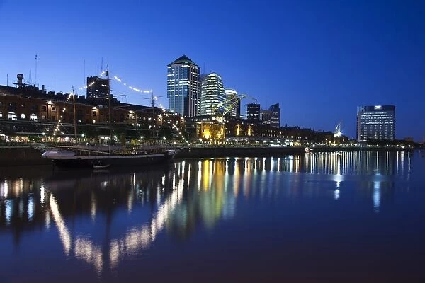 Argentina, Buenos Aires, Puerto Madero, highrise buildings, dusk
