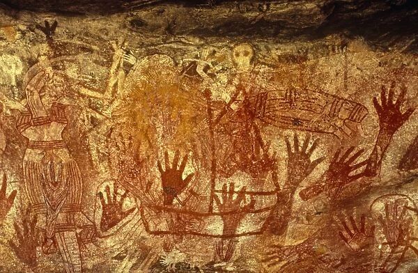 Australia, Northern Territory, Arnhem Land, nr Mt Borradaile. Aboriginal rock art in Major Art