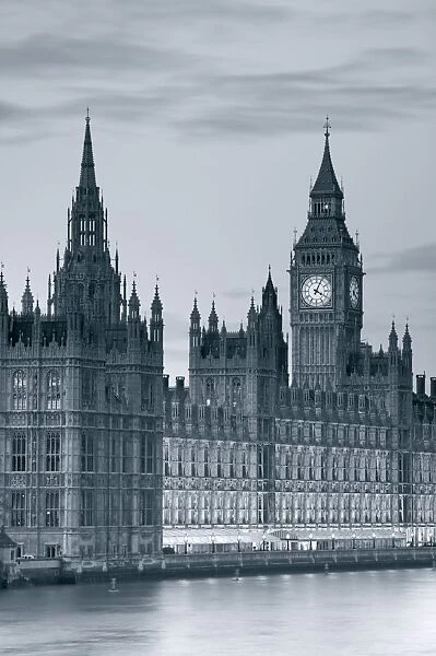 Big Ben & Houses of Parliament