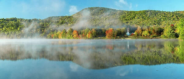 Crystal Lake Reflections, Eaton Center, New Hampshire, USA