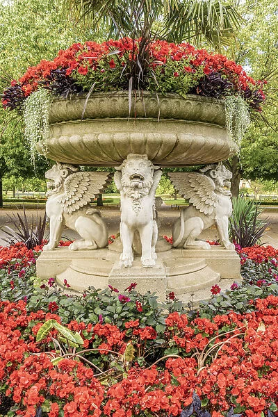 The English Gardens, Regents park, London, England, UK