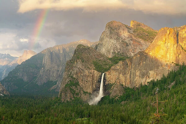 Half Dome and Bridalveil Fall as seen from Tunnel view viewpoint at sunset, Yosemite National Park, UNESCO, Sierra Nevada, California, USA