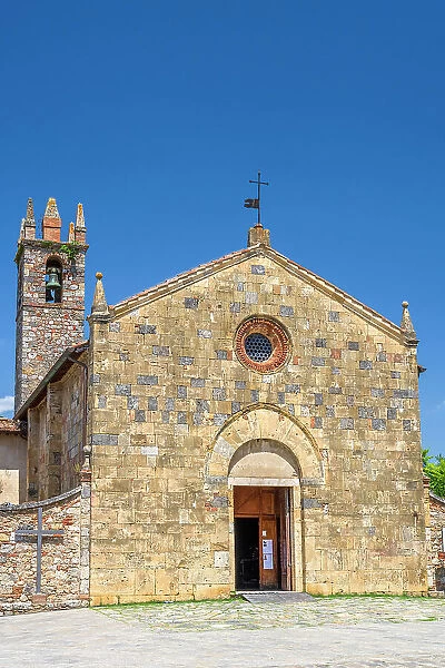 Italy, Tuscany, Province of Siena. Monteriggioni. the church
