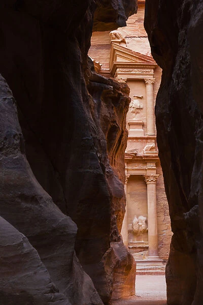 Jordan, Petra-Wadi Musa, Ancient Nabatean City of Petra, The Treasury, Al-Khaznei