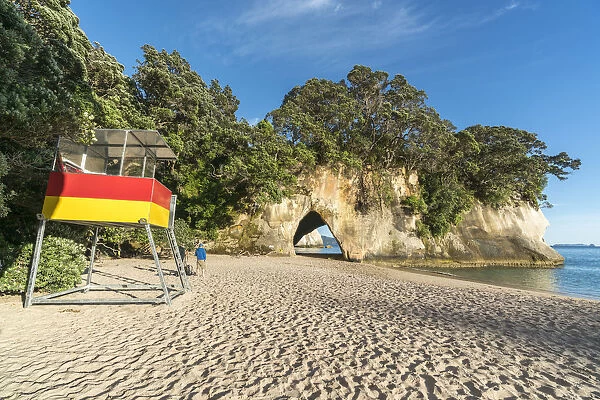 Lifeguard tower and Cave tunnel rock at Cathedral Cove