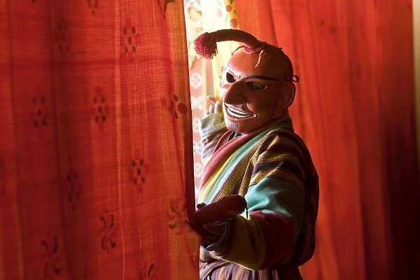 Masked man, Festival, Trashichhoe Dzong (monastery), Thimpu, Bhutan
