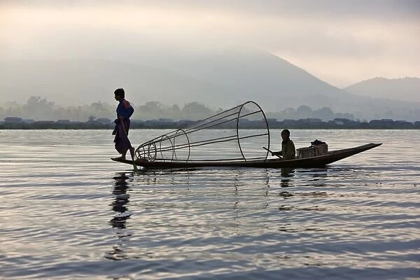 Myanmar, Burma, Lake Inle