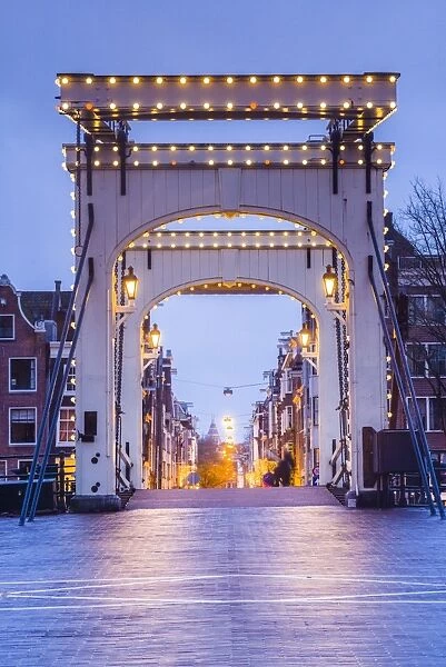Netherlands, Amsterdam, Magere Brug, the Skinny Bridge, dusk
