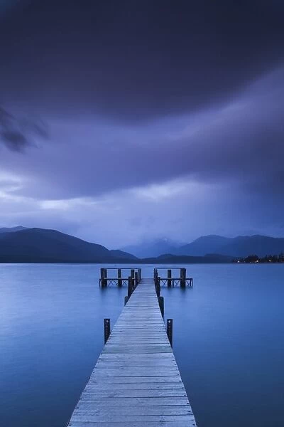 New Zealand, South Island, Southland, Te Anau, Lake Te Anau pier, dusk