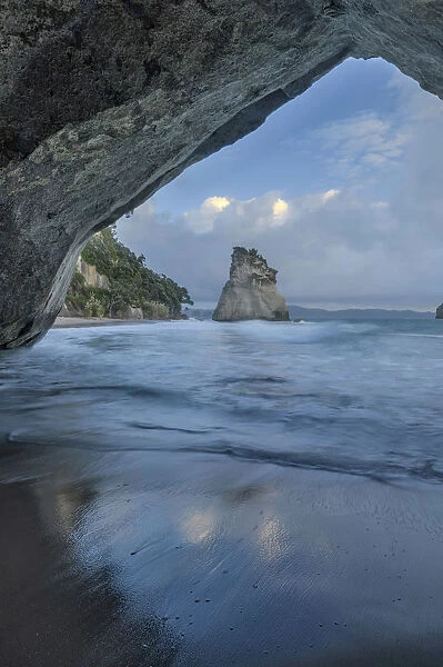 Oceania, New Zealand, Aotearoa, North Island, Coromanel Peninsula, Cathedral Cove