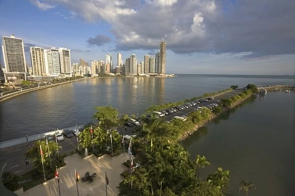 Panama, Panama City, Avenue Balboa and Punta Paitilla
