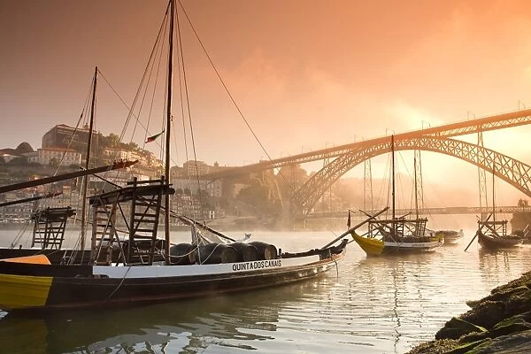 Porto Wine Carrying Barcos (Barges)