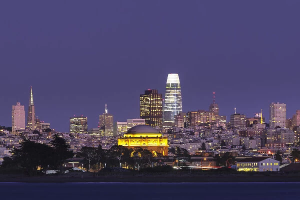 Skyline of San Francisco with Palace of Fine Arts, California, USA