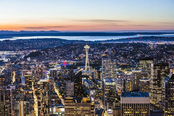 The Spece Needle and skyline at dusk, Seattle, Washington, USA