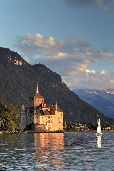 Switzerland, Vaud, Montreaux, Chateau de Chillon and Lake Geneva (Lac Leman)