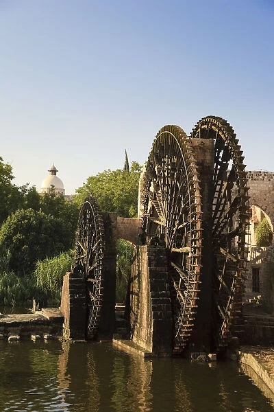 Syria, Hama old Town, An-Nuri Mosque and 13th Century Norias (Water Wheels)