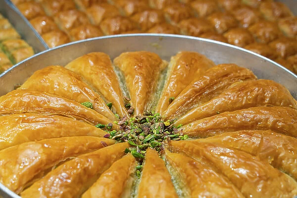 Detail of traditional Turkish dessert baklava, Egyptian Bazaar (Spice Bazaar), Eminonu, Fatih District, Istanbul Province, Turkey