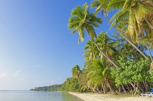 Tropical beach, Nanuya Lailai Island, Yasawa island group, Fiji, South Pacific islands