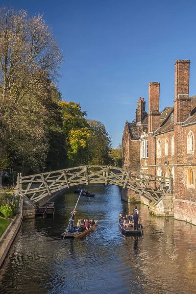 UK, England, Cambridgeshire, Cambridge, River Cam, Queens College, Mathematical Bridge