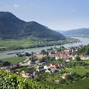 Austria, Wachau, Spitz and Danube River