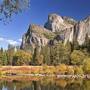 Autumn scenery near the Merced River in Yosemite Valley, California, USA. Autumn