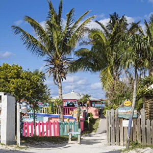 Bahamas, Abaco Islands, Great Guana Cay, Nippers Bar