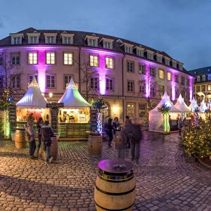 Christmas market on the Kornmarkt in Heidelberg, Baden-Wurttemberg, Germany