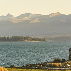 Church of the Good Shepherd on Lake Tekapo, with the Southern Alps in the background