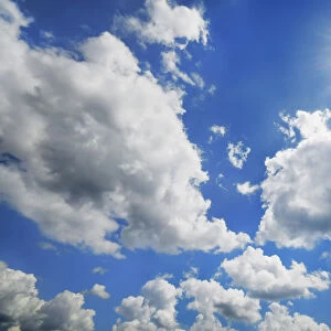 Cumulonimbus cloud and sun - Germany, Bavaria, Upper Bavaria, Freising, Giggenhausen