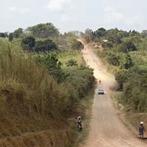 Dirt road, Uganda