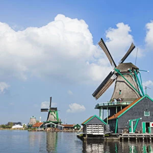Europe, Netherlands, Zaandam, Zaanse Schans, Windmills