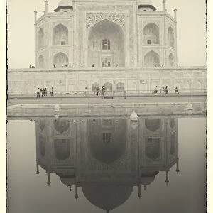 India, Uttar Pradesh, Agra, black and white of the Taj Mahal reflected in one of