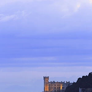 Italy, Friuli Venezia Giulia, Trieste, Sunrise at the Miramare Castle