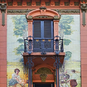 The main facade of the "Casa de los Azulejos"(Tiles House)