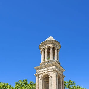 Mausoleum of Jules, ancient Roman site of Glanum, Saint Remy de Provence, Les Alpilles, Bouches du Rhone, Provence Cote d'Azur, France, Europe