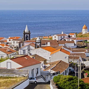 Portugal, Azores, Graciosa, Santa Cruz da Graciosa, Elevated view of the town