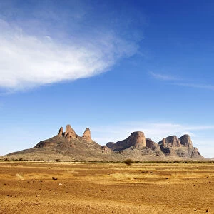 The Sahara desert mountains near Hombori. Mali, West Africa