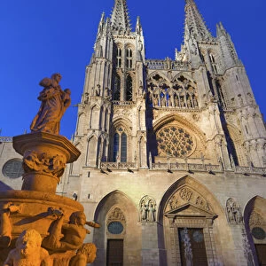 Spain, Castile and Leon, Burgos, Saint Mary of Burgos cathedral illuminated at night