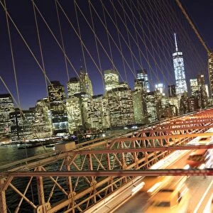 USA, New York City, Brooklyn Bridge and Lower Manhattan Skyline