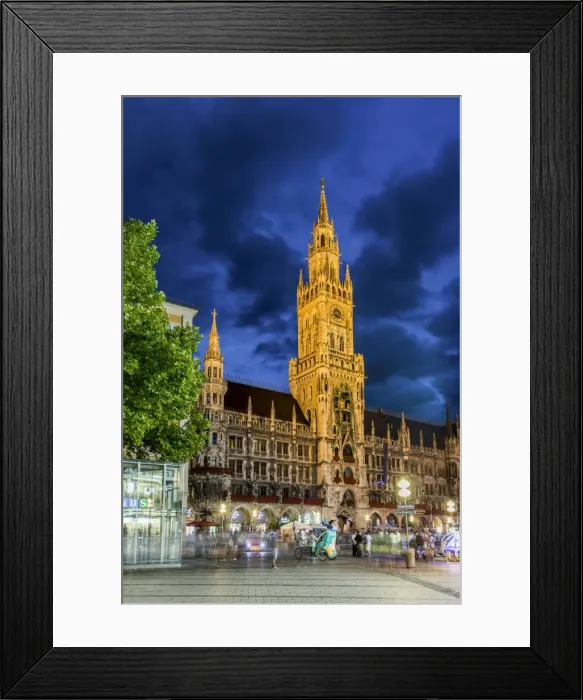 Framed Print : Night view of the new city hall or Neues Rathaus, Marienplatz, Munich, Bavaria, Germany Framed Print : Night view of the new city hall or Neues Rathaus, Marienplatz, Munich, Bavaria, Germany