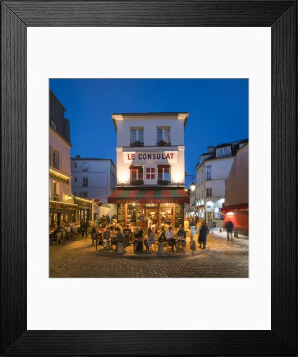 Framed Print : Le Consulat Restaurant, Montmartre, Paris, France Framed Print : Le Consulat Restaurant, Montmartre, Paris, France