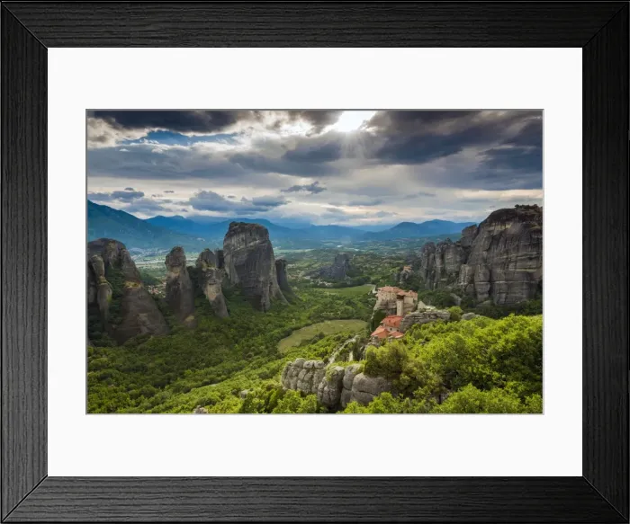 Framed Print : Sunset view over Monastery of Moni Agias Varvaras Roussanou and the spectacular massive