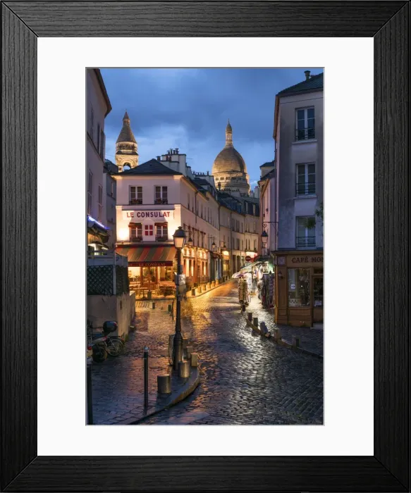 Framed Print : Montmartre at night with illuminated Sacre Coeur Basilica in the background, Paris Framed Print : Montmartre at night with illuminated Sacre Coeur Basilica in the background, Paris