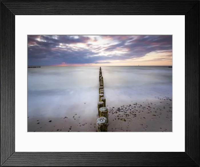 Framed Print : Nienhagen, Rostock district, Baltic coast, Mecklenburg-Western Pomerania, Germany Framed Print : Nienhagen, Rostock district, Baltic coast, Mecklenburg-Western Pomerania, Germany