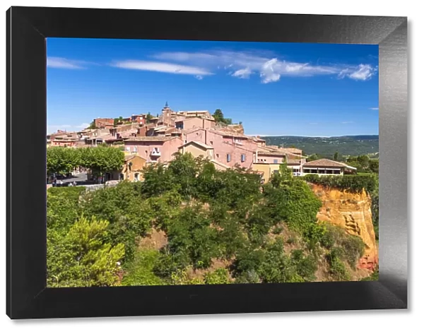 Hilltop village of Roussillon, Provence, France