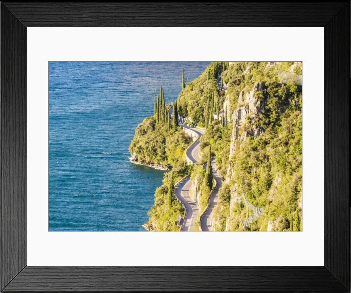 Framed Print : Strada della Forra, Tremosine, lake Garda, Brescia district, Lombardy, Italy Framed Print : Strada della Forra, Tremosine, lake Garda, Brescia district, Lombardy, Italy